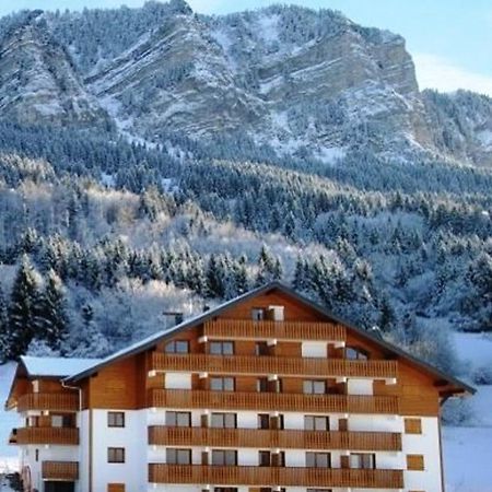 Appartement Confortable A Thollon-Les-Memises Avec Vue Екстериор снимка